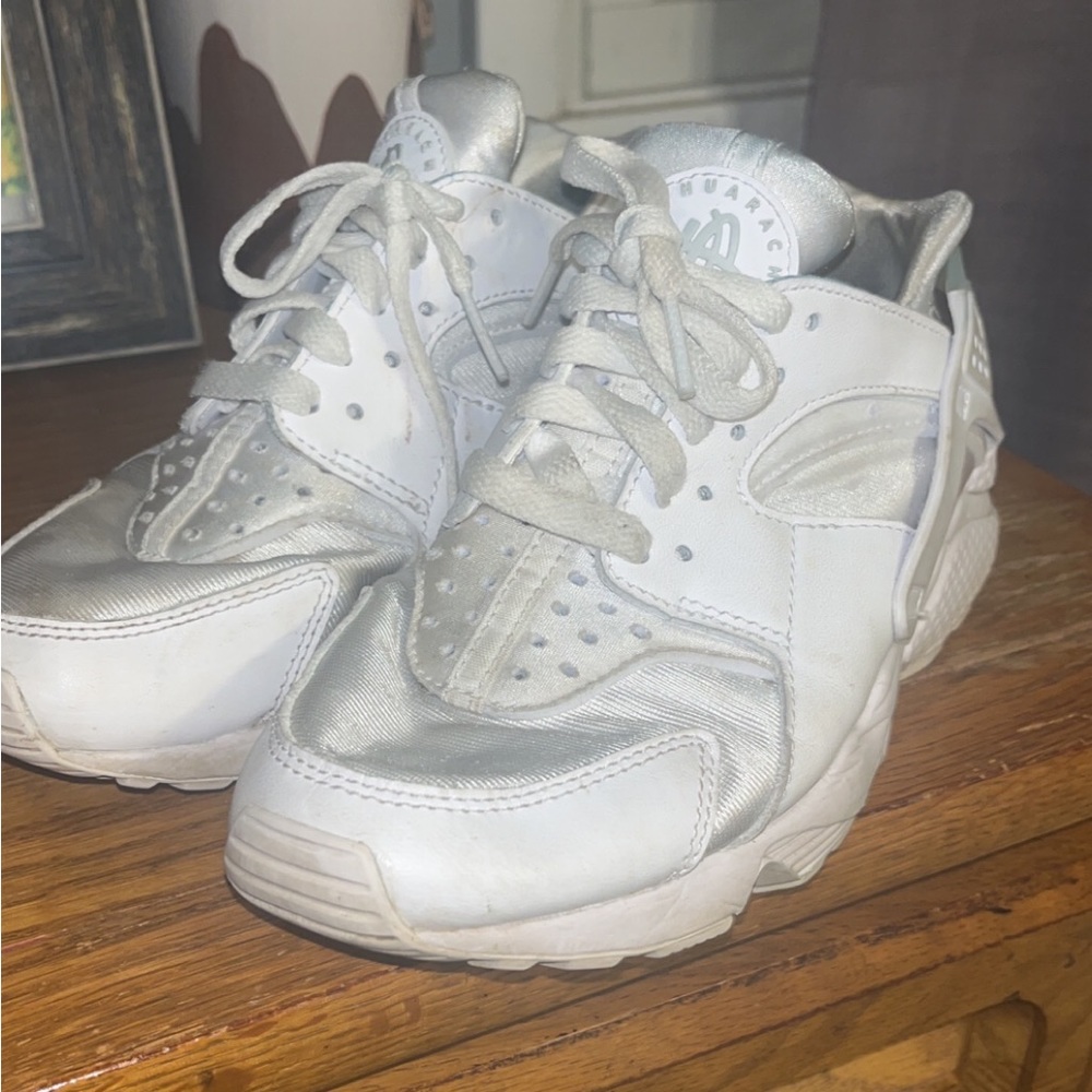 Nike White Huarache Shoes